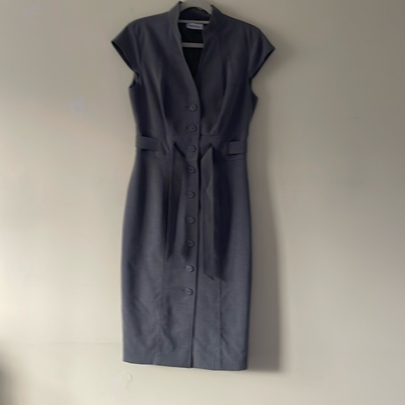Calvin Klein Size 2 Gray‎ Belted Business Sheath Dress - Picture 1 of 5